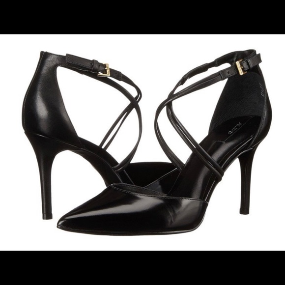 Aldo Newbrook Black Strappy Heels - Picture 2 of 10